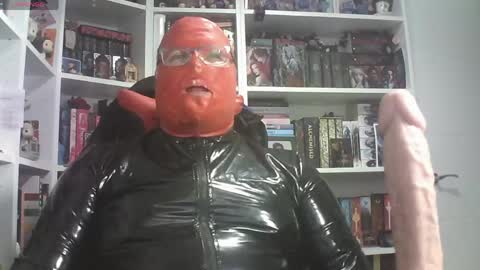 Snapshot of sumisolatex chatting on April 9, 6:46 pm Sumisolatex online show from April 9, 6:46 pm
