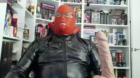 Snapshot of sumisolatex chatting on June 5, 4:13 pm Sumisolatex online show from June 5, 4:13 pm