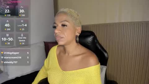 Snapshot of summer__night_ chatting on November 10, 6:07 pm summer__night_ online show from November 10, 6:07 pm