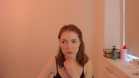 Snapshot of summer_preston chatting on June 5, 11:27 am Summer Preston online show from June 5, 11:27 am