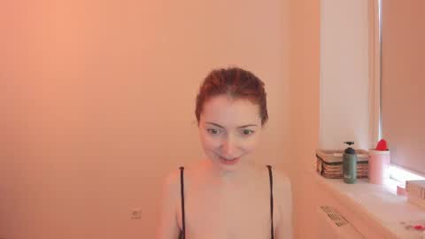 Snapshot of summer_preston chatting on June 7, 12:31 pm Summer Preston online show from June 7, 12:31 pm