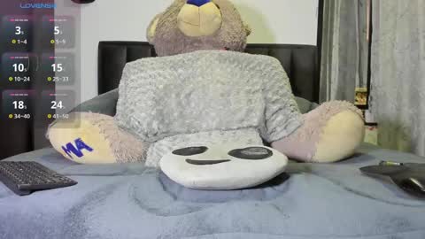 Andres-tattoos  Derek Hairy online show from September 24, 10:46 pm