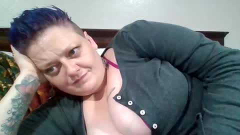 Summer Divine online show from November 17, 10:32 am