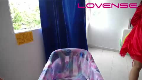 Snapshot of sun1moon6 chatting on February 14, 6:26 pm moon1 online show from February 14, 6:26 pm