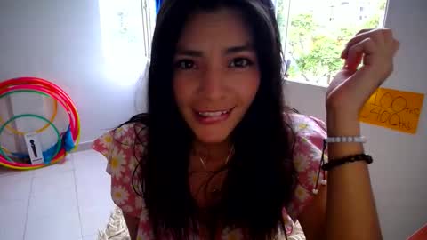 Snapshot of sun1moon6 chatting on February 20, 10:43 pm moon1 online show from February 20, 10:43 pm