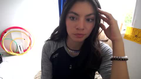 Snapshot of sun1moon6 chatting on March 10, 3:50 pm moon1 online show from March 10, 3:50 pm