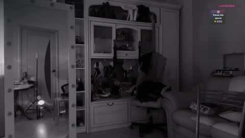 Miss Nelly online show from March 15, 9:59 am