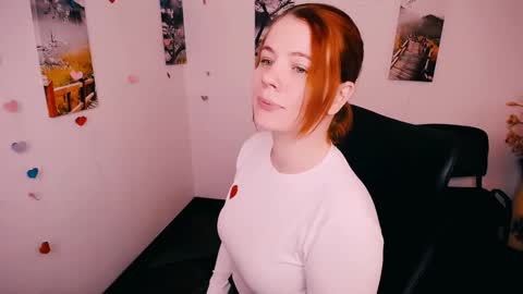 Alexi online show from November 18, 6:01 pm