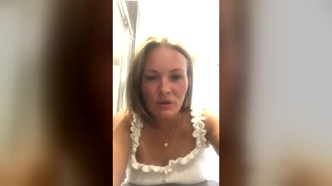 sunbed66 online show from July 25, 7:44 pm