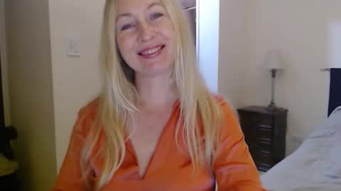 sunbrilliant online show from May 24, 1:43 am