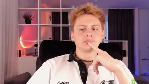 Emilio online show from June 25, 5:06 pm