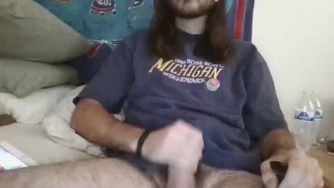 Snapshot of sungoku477 chatting on October 4, 7:23 pm sungoku477 online show from October 4, 7:23 pm