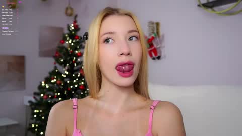 Lily online show from January 11, 2:44 pm