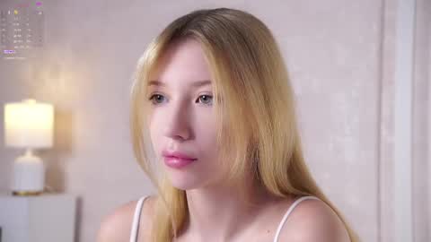 Snapshot of sunnmoonn chatting on May 30, 2:47 pm Lily online show from May 30, 2:47 pm