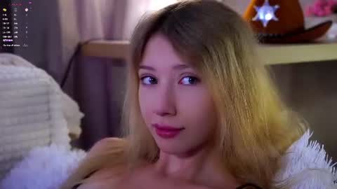 Snapshot of sunnmoonn chatting on July 30, 11:15 pm Lily online show from July 30, 11:15 pm