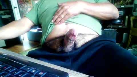 sunny562 online show from February 8, 8:32 pm