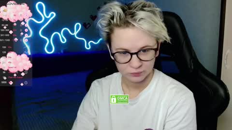 sunny mood online show from December 3, 5:37 am