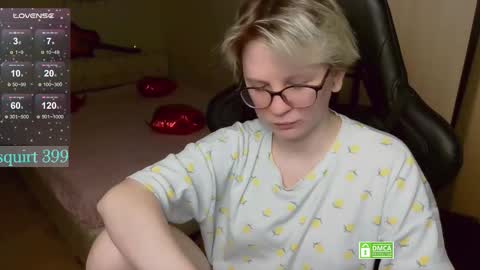 sunny mood online show from February 26, 6:40 pm