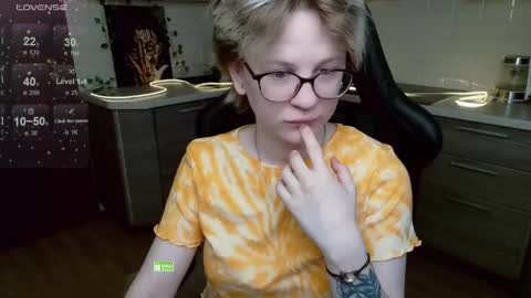 sunny mood online show from May 13, 7:28 am