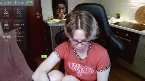 sunny mood online show from June 6, 7:02 am