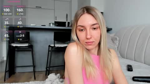 Rina online show from February 5, 9:03 am