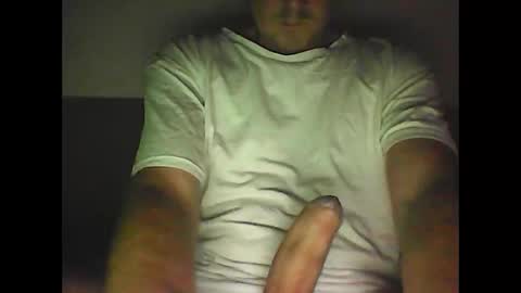 Snapshot of sunnygun0 chatting on November 4, 8:08 pm sunnygun0 online show from November 4, 8:08 pm