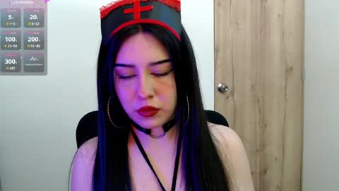 Snapshot of sunnyhottt chatting on December 23, 3:12 pm Maria online show from December 23, 3:12 pm