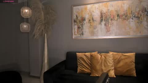 Snapshot of sunnyrivers_ chatting on May 12, 5:10 pm Sunny Rivers online show from May 12, 5:10 pm