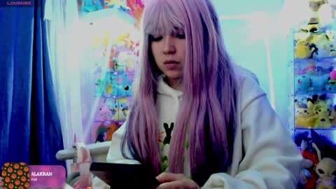 Snapshot of sunofureku_melody chatting on December 6, 11:25 pm     RAVENCLAU GIRL  online show from December 6, 11:25 pm