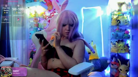 Snapshot of sunofureku_melody chatting on December 11, 4:07 am     RAVENCLAU GIRL  online show from December 11, 4:07 am