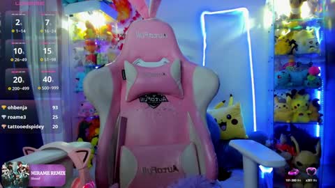 Snapshot of sunofureku_melody chatting on December 18, 4:31 am     RAVENCLAU GIRL  online show from December 18, 4:31 am