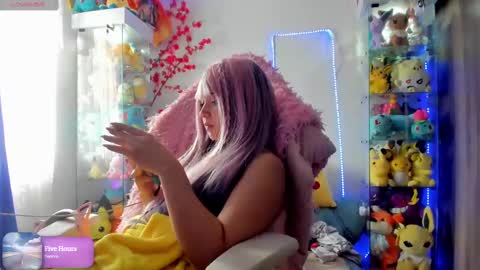 Snapshot of sunofureku_melody chatting on February 20, 9:42 pm     RAVENCLAU GIRL  online show from February 20, 9:42 pm