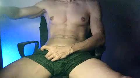 Max online show from June 22, 5:26 am