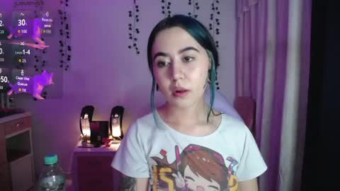 Snapshot of sunset_pienk chatting on April 25, 5:10 am Sunset online show from April 25, 5:10 am