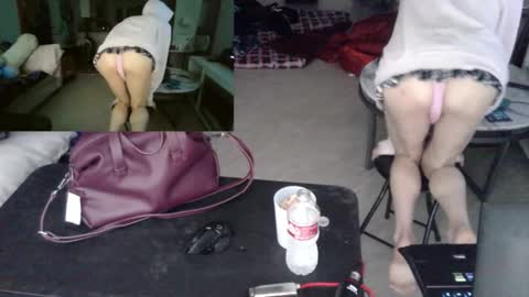 Embarrassed Sissy Slut online show from March 9, 10:03 pm