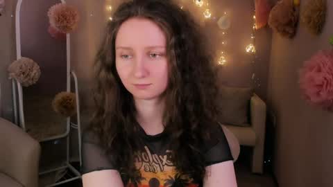 Alice online show from April 29, 6:28 am