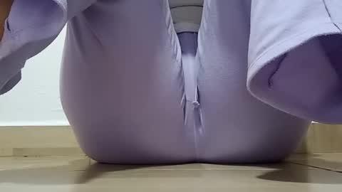 Annie online show from February 6, 6:22 pm