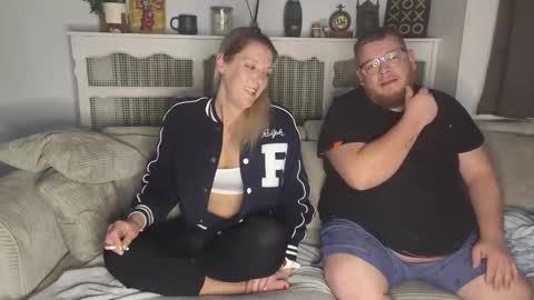 Snapshot of sunshine_diddy chatting on December 1, 9:09 pm Ava online show from December 1, 9:09 pm