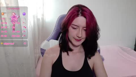 sunshine_girl9 online show from April 23, 8:44 pm