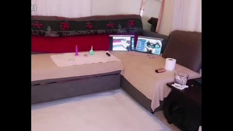 Snapshot of sunshine_sissy chatting on May 30, 12:13 pm Sunshine online show from May 30, 12:13 pm