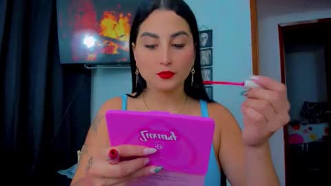 Andrea Rodriguez online show from November 29, 6:55 pm