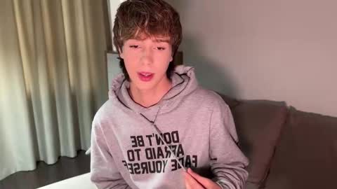 sunshinealex online show from September 24, 11:13 am