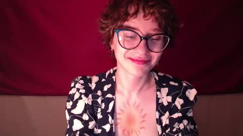 Snapshot of sunshinehella chatting on September 11, 1:11 pm Hella online show from September 11, 1:11 pm