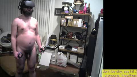 Snapshot of sunshinestreak chatting on January 9, 8:13 am im not actually a man my pronouns are theythem online show from January 9, 8:13 am