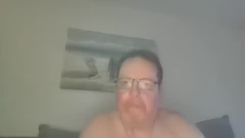 Sunspotbaby online show from May 6, 2:08 am