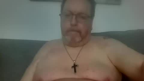 Sunspotbaby online show from June 11, 9:35 pm