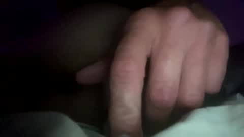 Snapshot of sunsyyy chatting on April 18, 12:25 am sunsyyy online show from April 18, 12:25 am