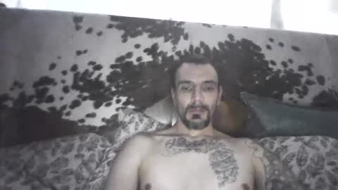 Guero Cash online show from January 13, 5:44 pm