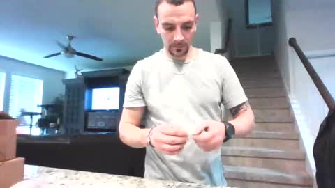 Guero Cash online show from February 11, 6:33 pm