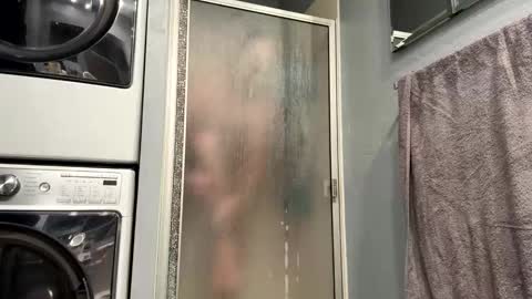 Snapshot of superfine0008 chatting on January 30, 9:47 am Superfine0008 online show from January 30, 9:47 am